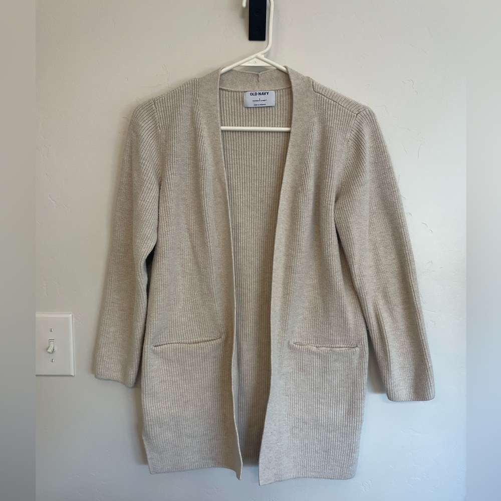 Old Navy cardigan cream